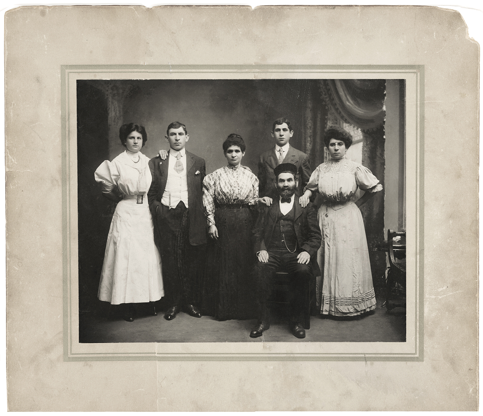 Photo restoration; frame 5